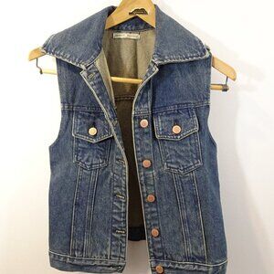 BRANDY MELVILLE Jean Denim Sleeveless Vest